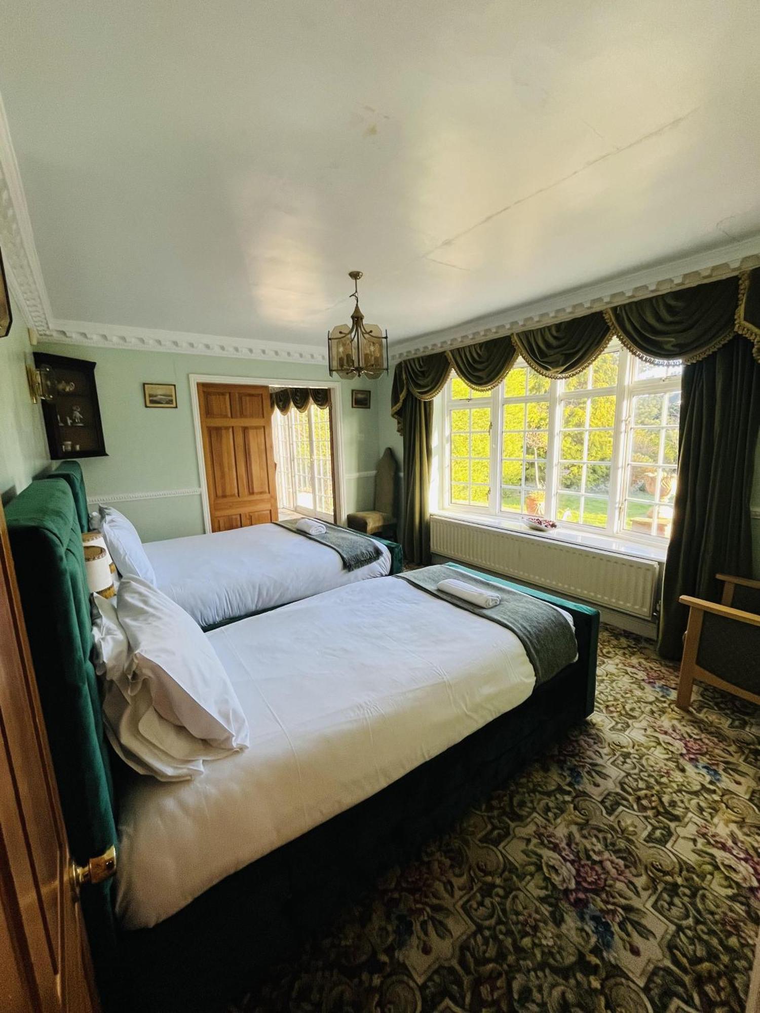 Unwind In Comfort At Cosy Caradus Free Parking Бірмінгем Екстер'єр фото